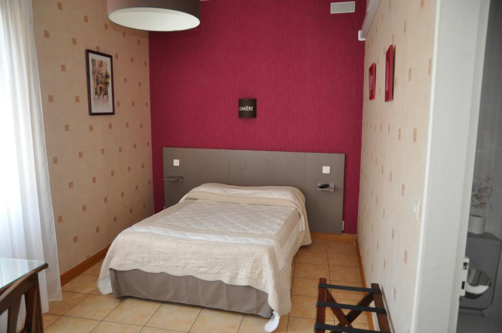 Auberge Des Platanes La Roque-Gageac Szoba fotó